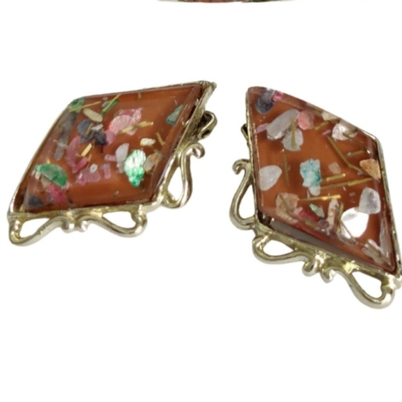 Vintage Lucite Confetti Jewelry Set Bracelet and Earrings Signed PAM - Picture 7 of 14